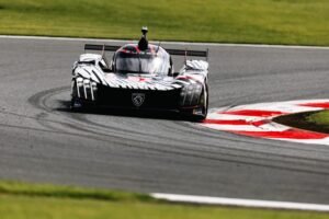 Peugeot 9X8 del Team Peugeot TotalEnergies alla 6 Ore di Fuji