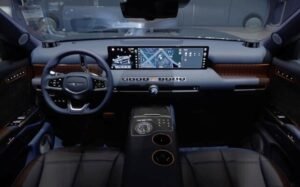 Genesis GV90 Cinematic Display OLED per infotainment e intrattenimento a bordo