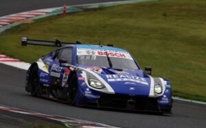 Nissan Z NISMO GT500 impegnata nel SUPER GT 2026 a Sportsland SUGO