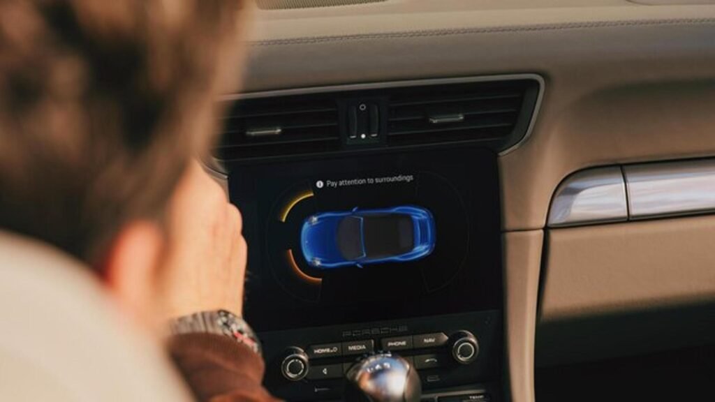 Porsche PCCM Plus per aggiornare l’infotainment di 911, Boxster e Cayman