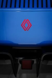 Renault 8 Gordini Concept, coupé elettrica da 270 CV ispirata alla storica sportiva francese