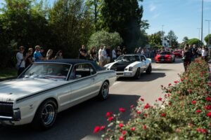 Auto americane protagoniste della US Car on the Beach a Lignano Sabbiadoro
