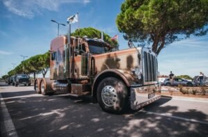 Auto americane protagoniste della US Car on the Beach a Lignano Sabbiadoro