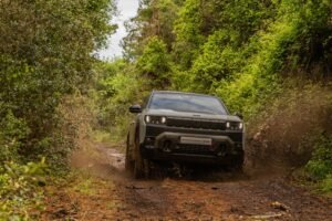 Jeep Compass 4xe elettrica, SUV sportivo a trazione integrale della gamma Jeep