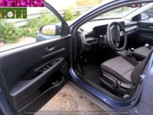 Kia Stonic 2026, B-SUV compatto con motorizzazione mild hybrid