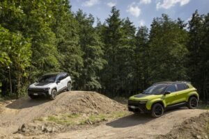 Gamma Jeep con Nuova Avenger e Nuova Compass nel mercato italiano