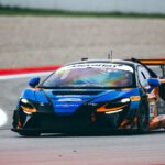 Flavio Olivieri e Jody Lambrughi con la McLaren Artura Trophy Evo di Raptor Engineering a Barcellona