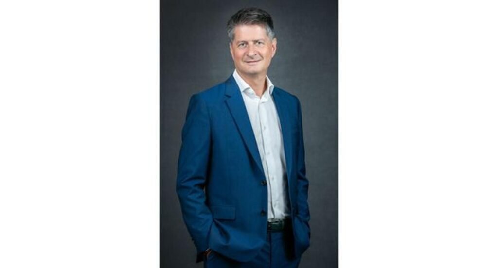 Xavier Chardon, CEO di Citroën e DS Automobiles, premiato agli Eurostar Awards 2026